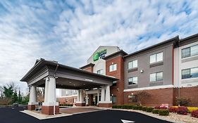 Holiday Inn Express & Suites Rocky Mount Smith Mountain Lake, An Ihg Hotel